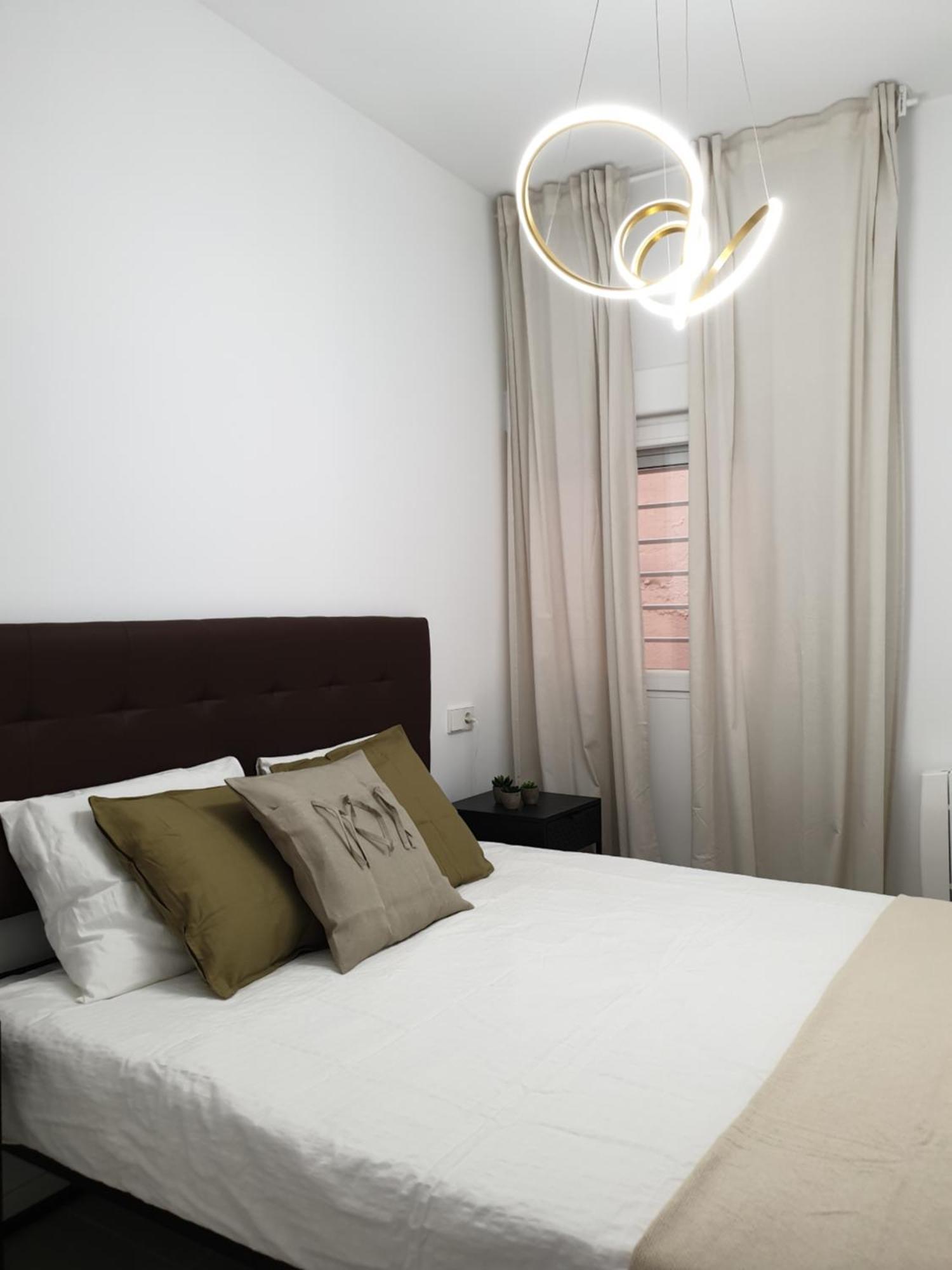 Quintana-Alcala Apartments Мадрид Екстер'єр фото